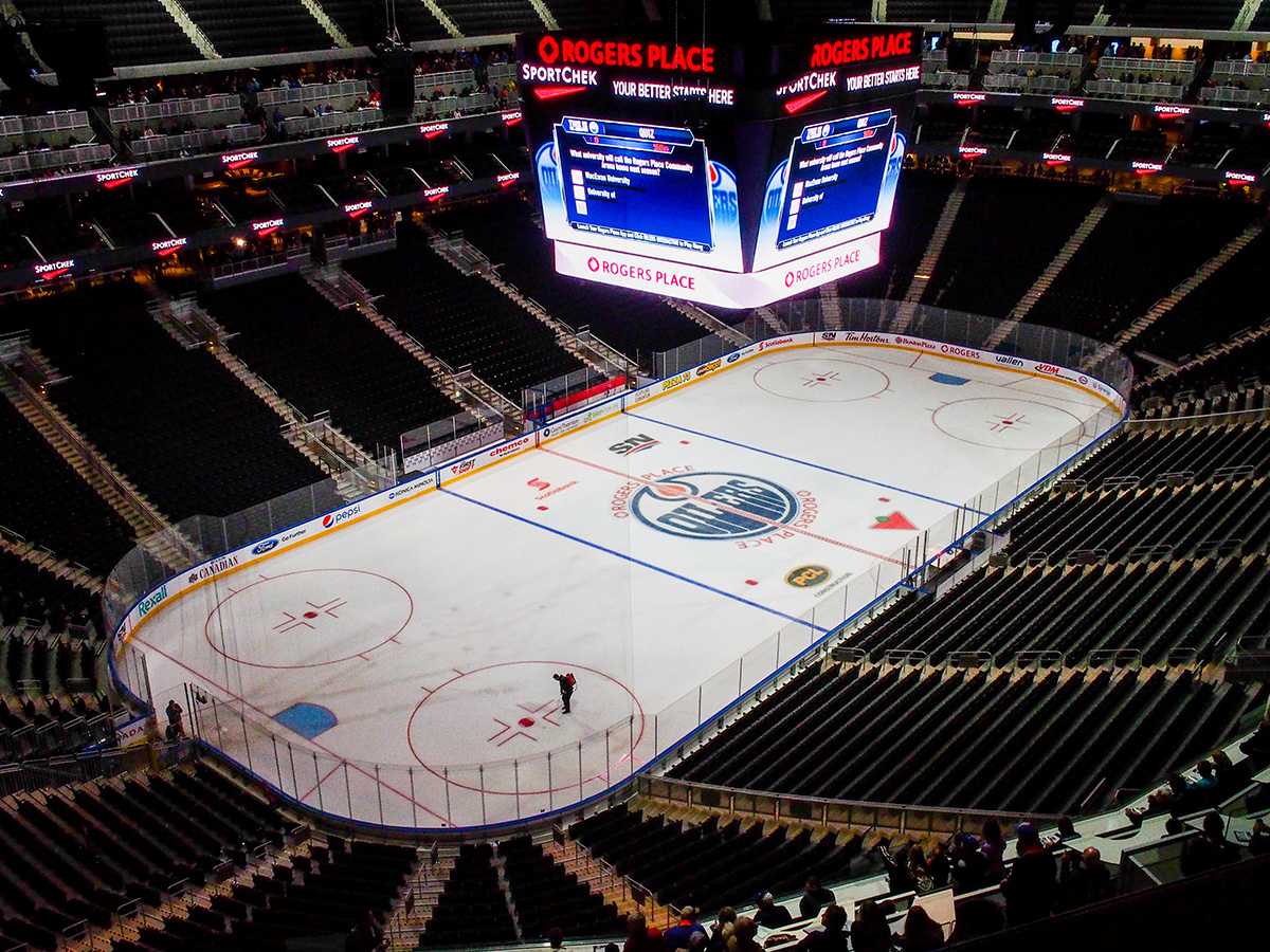 The arena has a seating capacity of about 18, 500 for hockey games and 20 000 for concerts. The scoreboard is almost quadruple the size of the one in Rexall Place.