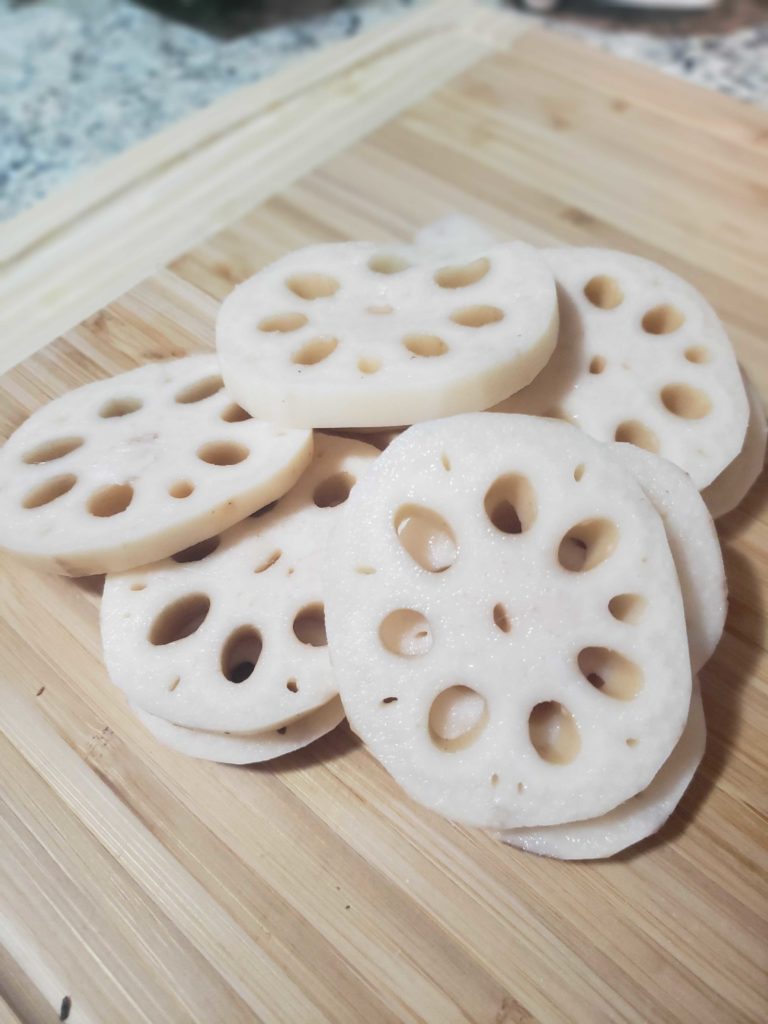 Sliced lotus roots