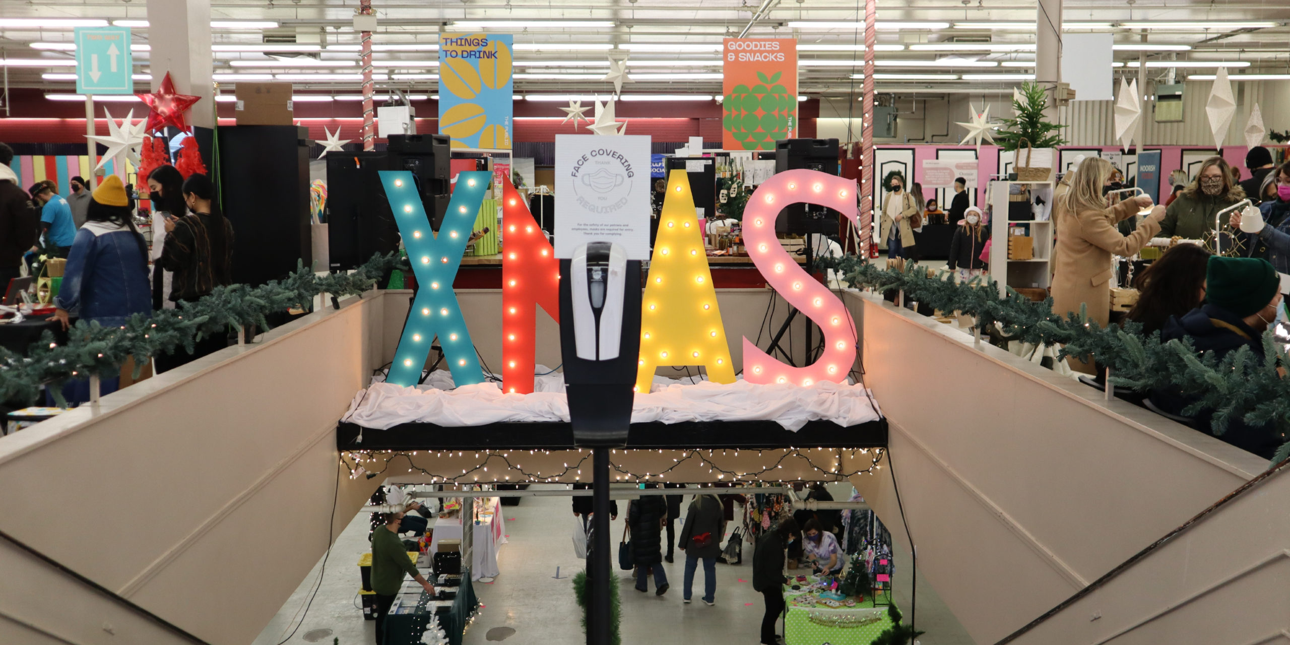 Photostory Edmonton Christmas Market 2021 The Gateway