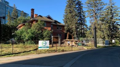 a photo of Ring house 1 partially demolished, photo by Martin bendico