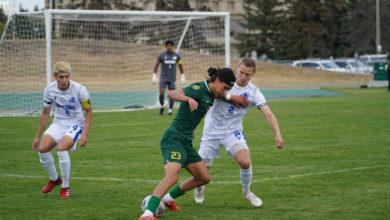 Bears soccer vs. Victoria (September 18, 2022), photos by Martin Bendico