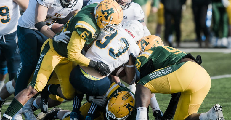 The Golden Bears football team won their final game of the season against the University of British Columbia’s (UBC) Thunderbirds. The Bears defeated UBC 15-12