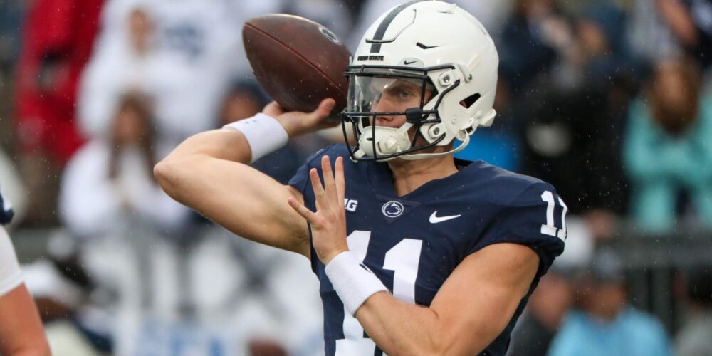 Christian Veilleux passing at PSU 2022